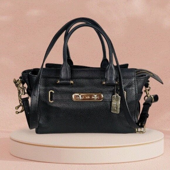 COACH Pebble Leather‎ Swagger 27 Crossbody Handbag Satchel Black - Picture 1 of 9